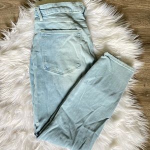 Good American • Good Legs Crop Jeans